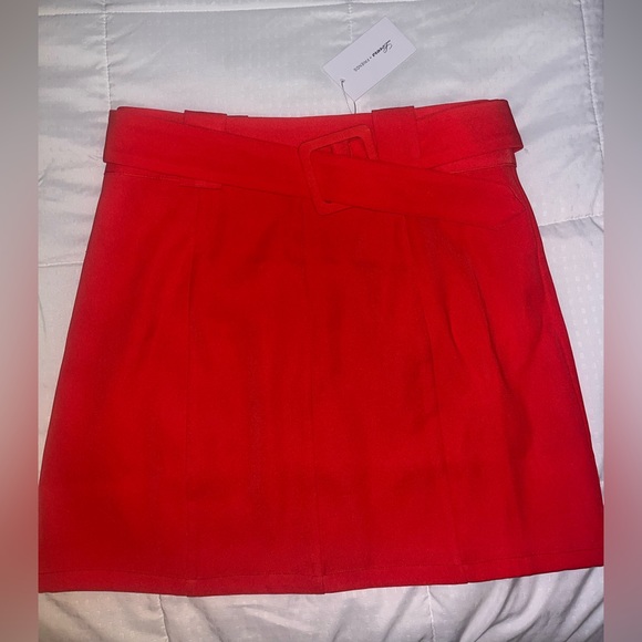Never worn — SOLD OUT — Coral Red Lovers & Friends skirt purchased on Revolve - Picture 6 of 6